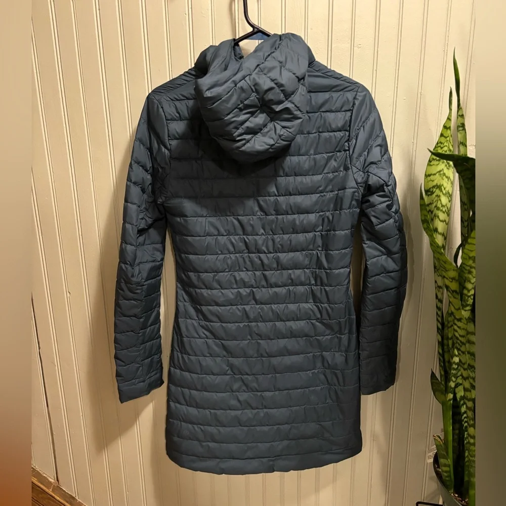 lululemon pack it down jacket - Picture 2 of 8